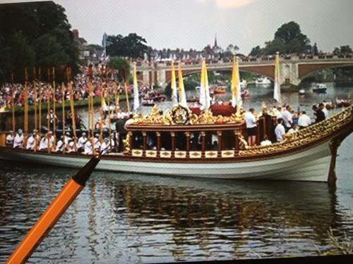 gLORIANA IN 2012 